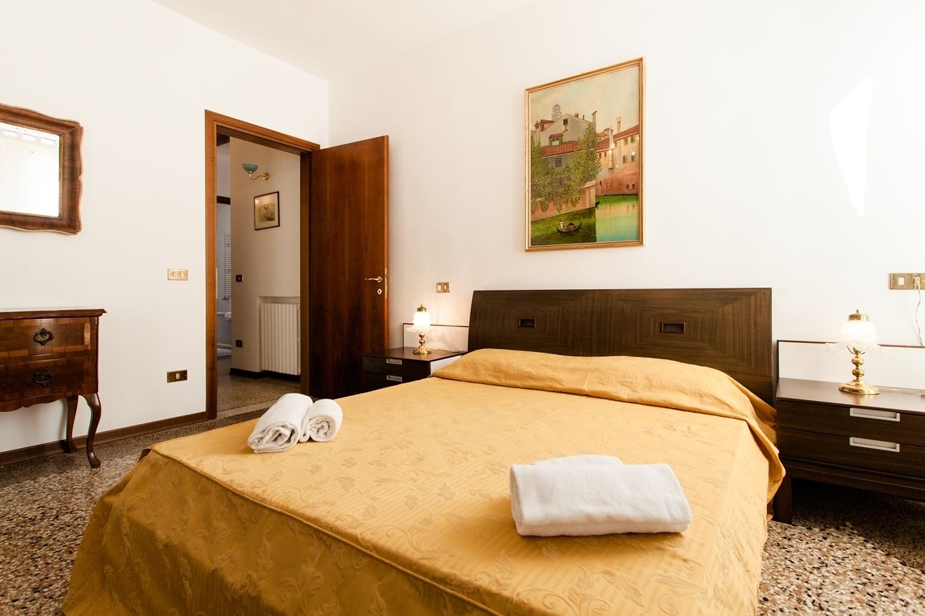 Venice Prince Apartments