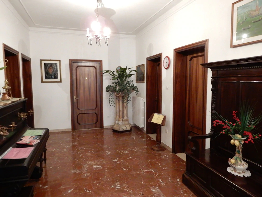 Venice Sun Apartment And Rooms