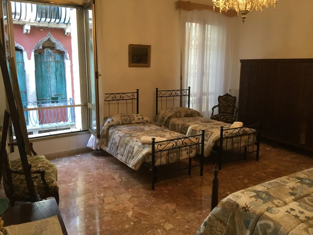 Venice Sun Apartment And Rooms