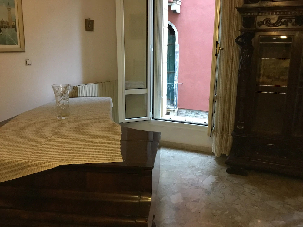 Venice Sun Apartment And Rooms