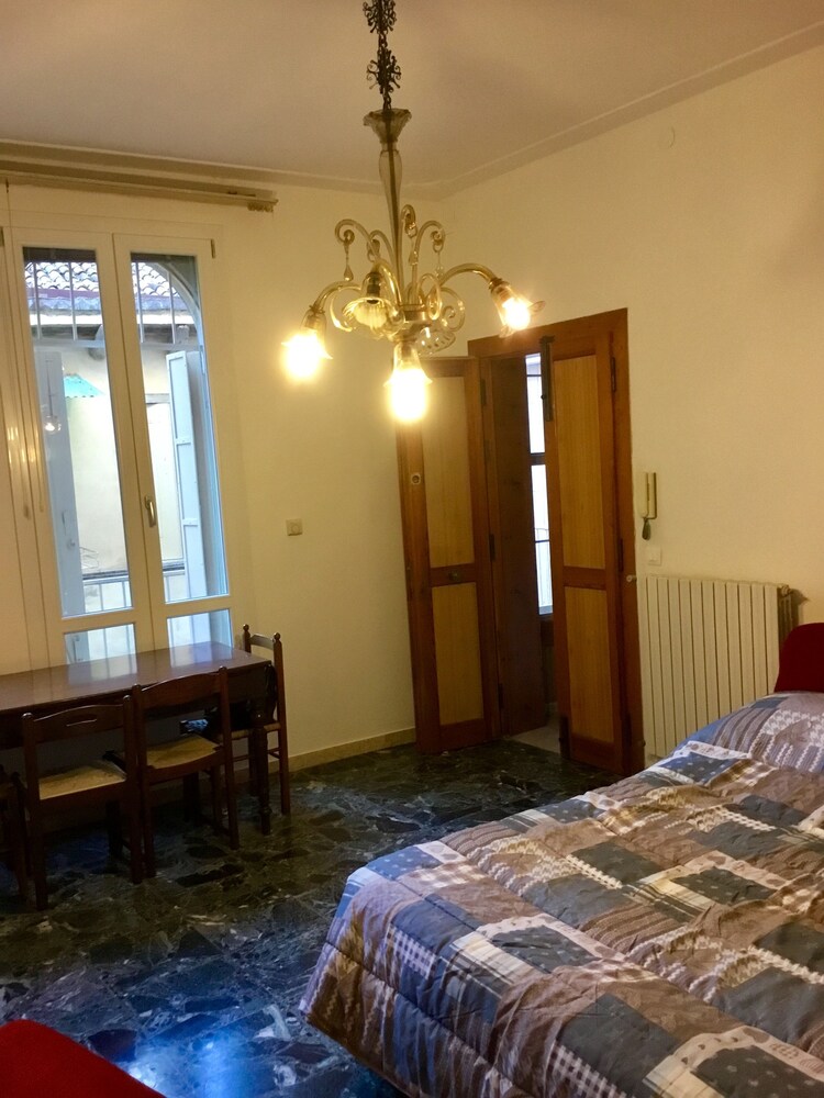 Venice Sun Apartment And Rooms