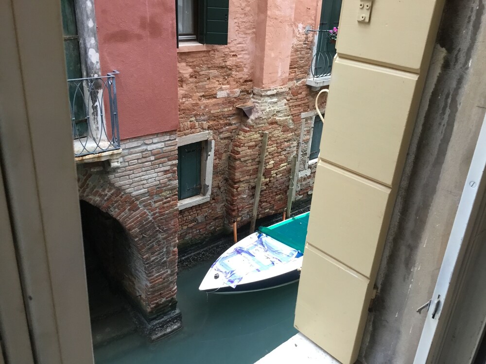 Venice Sun Apartment And Rooms