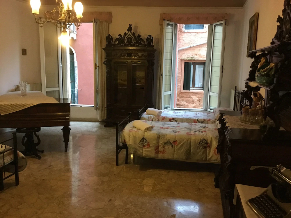 Venice Sun Apartment And Rooms