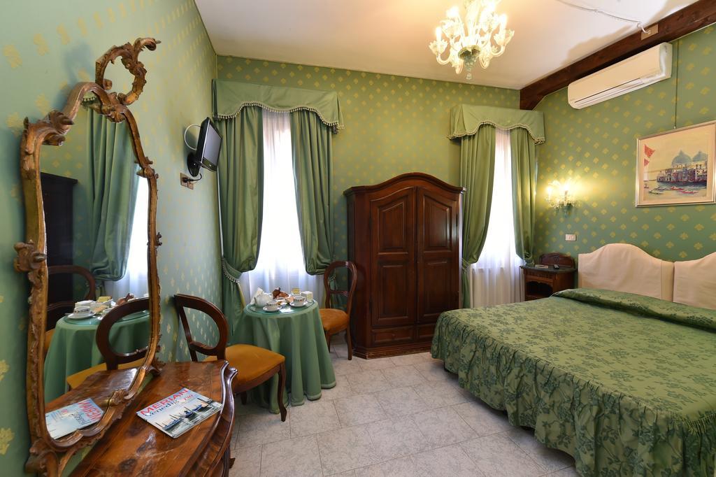 Villa Rosa