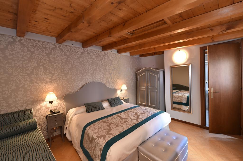Villa Rosa