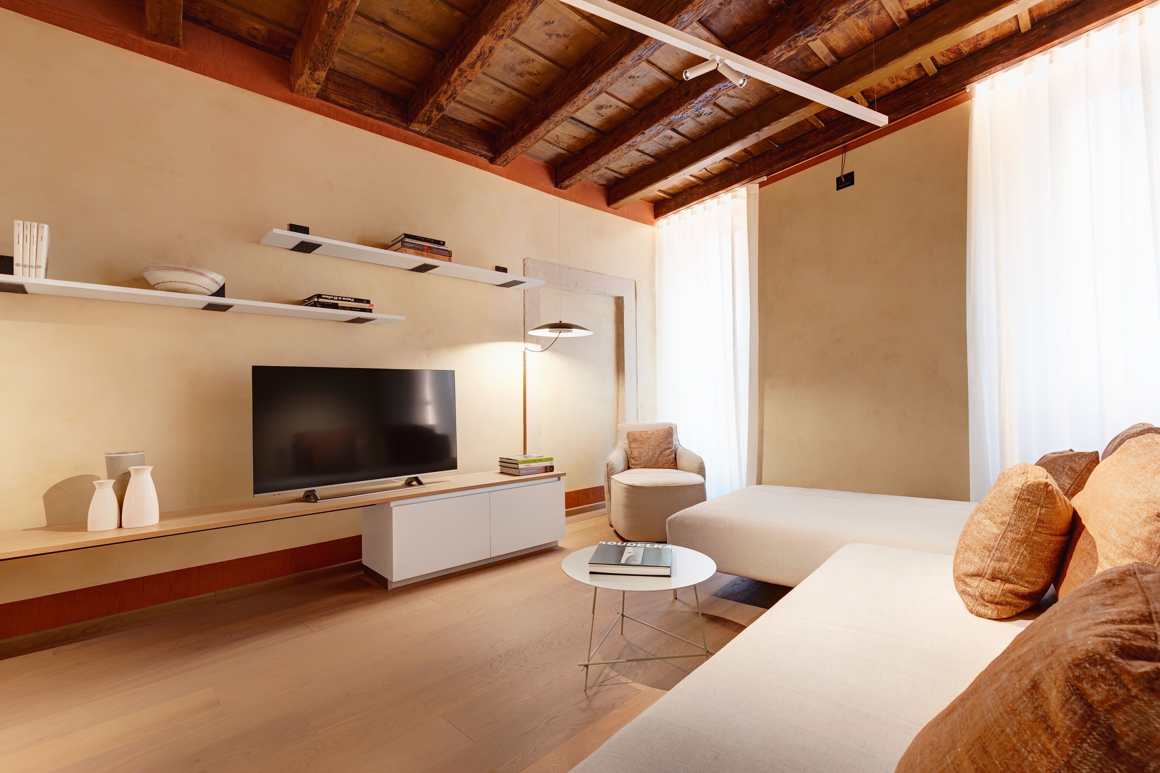 1881 Luxury Suites