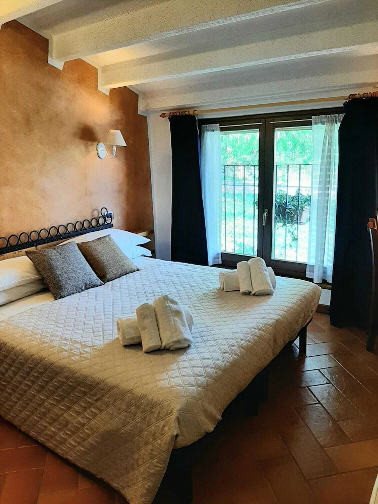 Agriturismo La Perlara