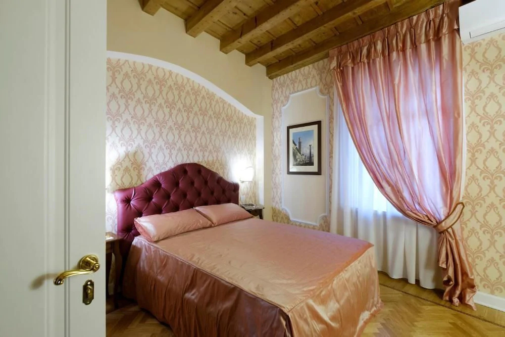 Boutique Guesthouse Al Chiostro De San Salvar