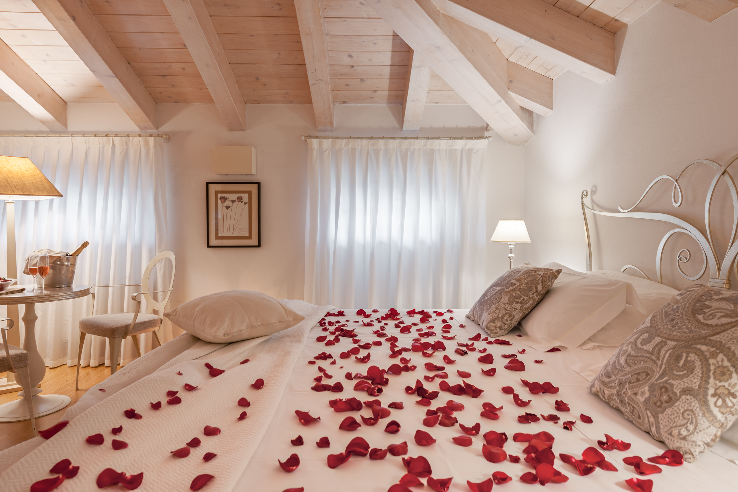 Boutique Room