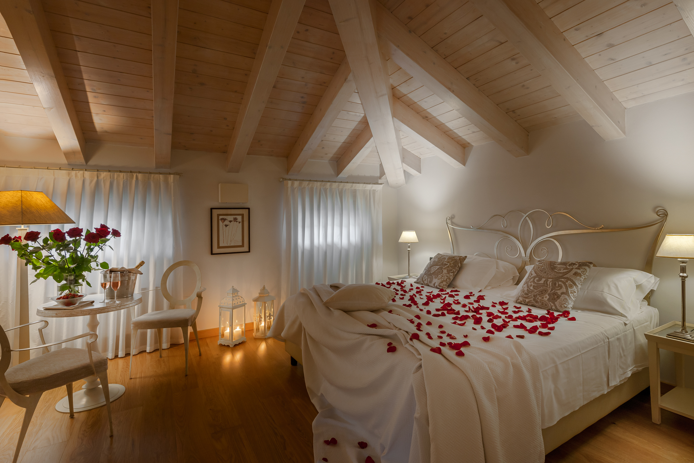 Boutique Room