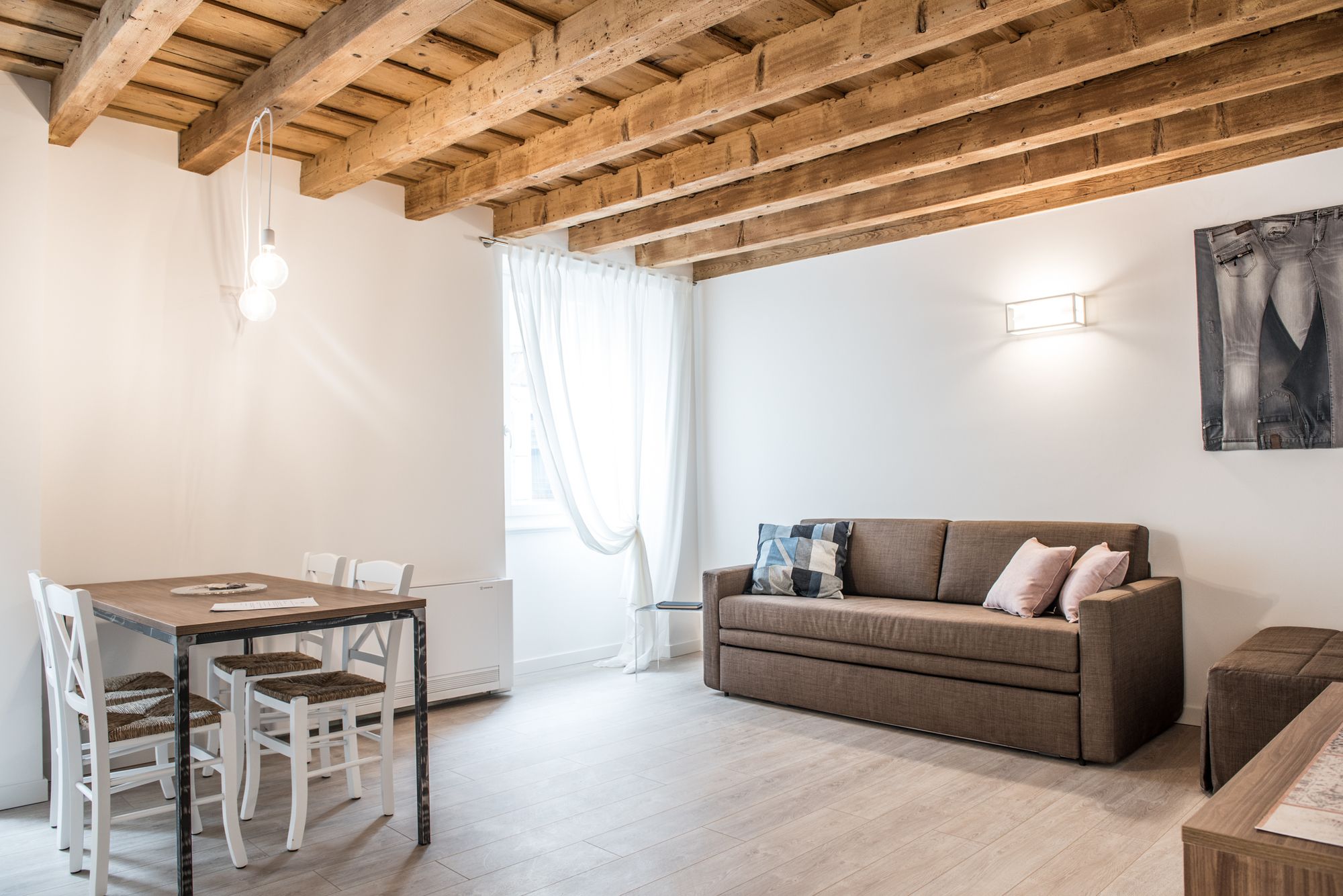Carrera Home