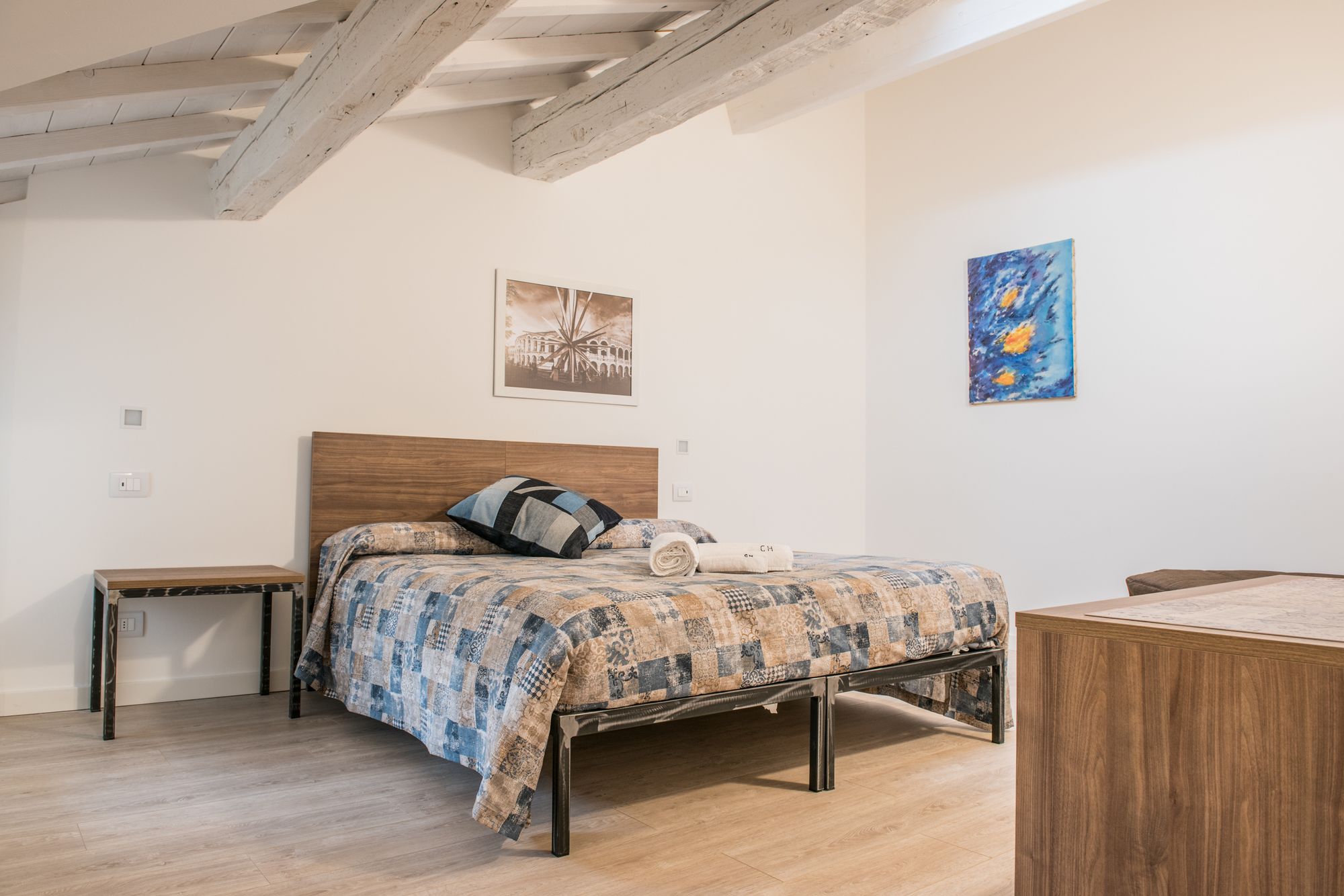 Carrera Home
