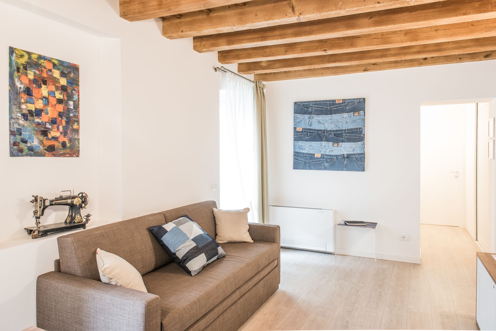 Carrera Home