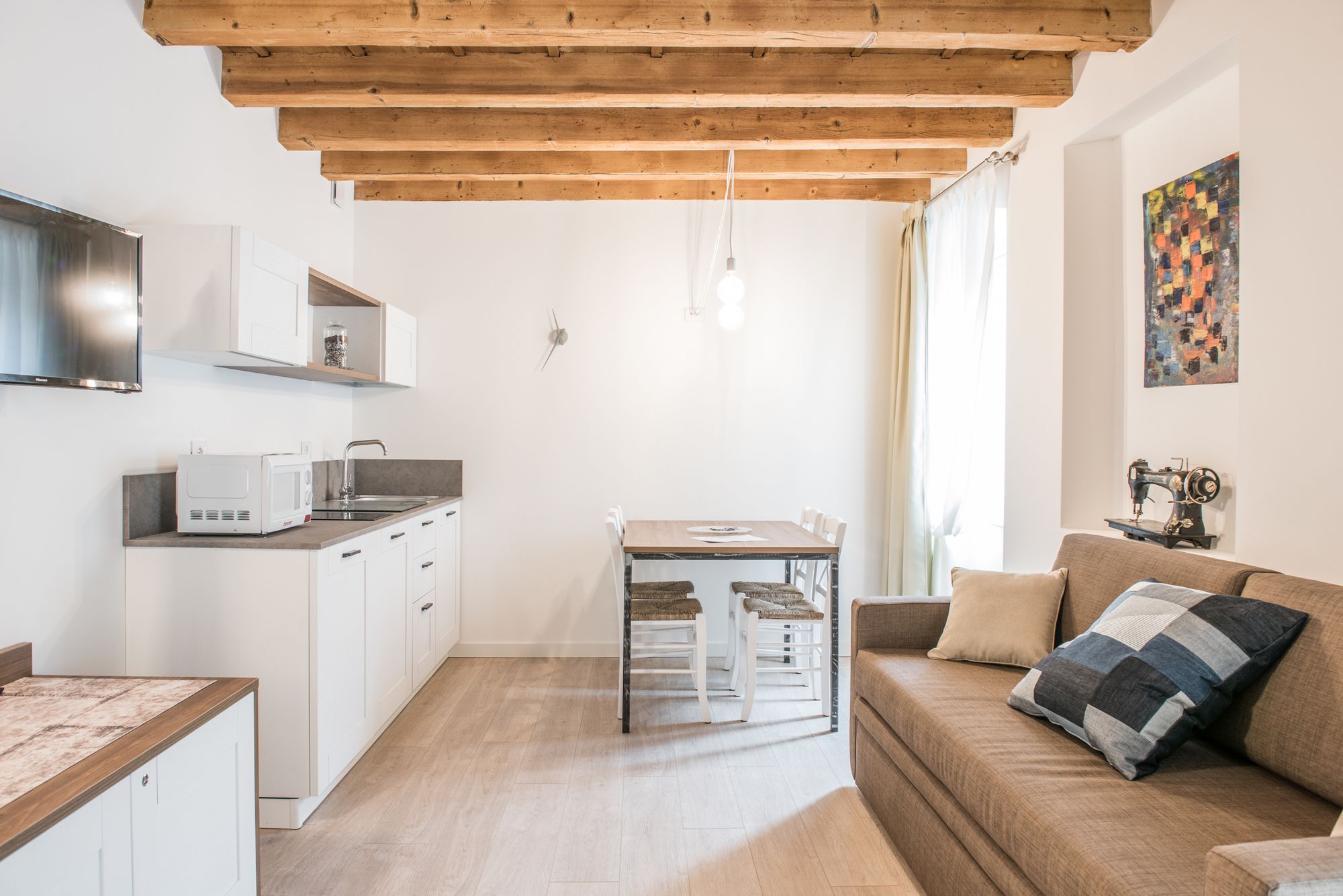 Carrera Home