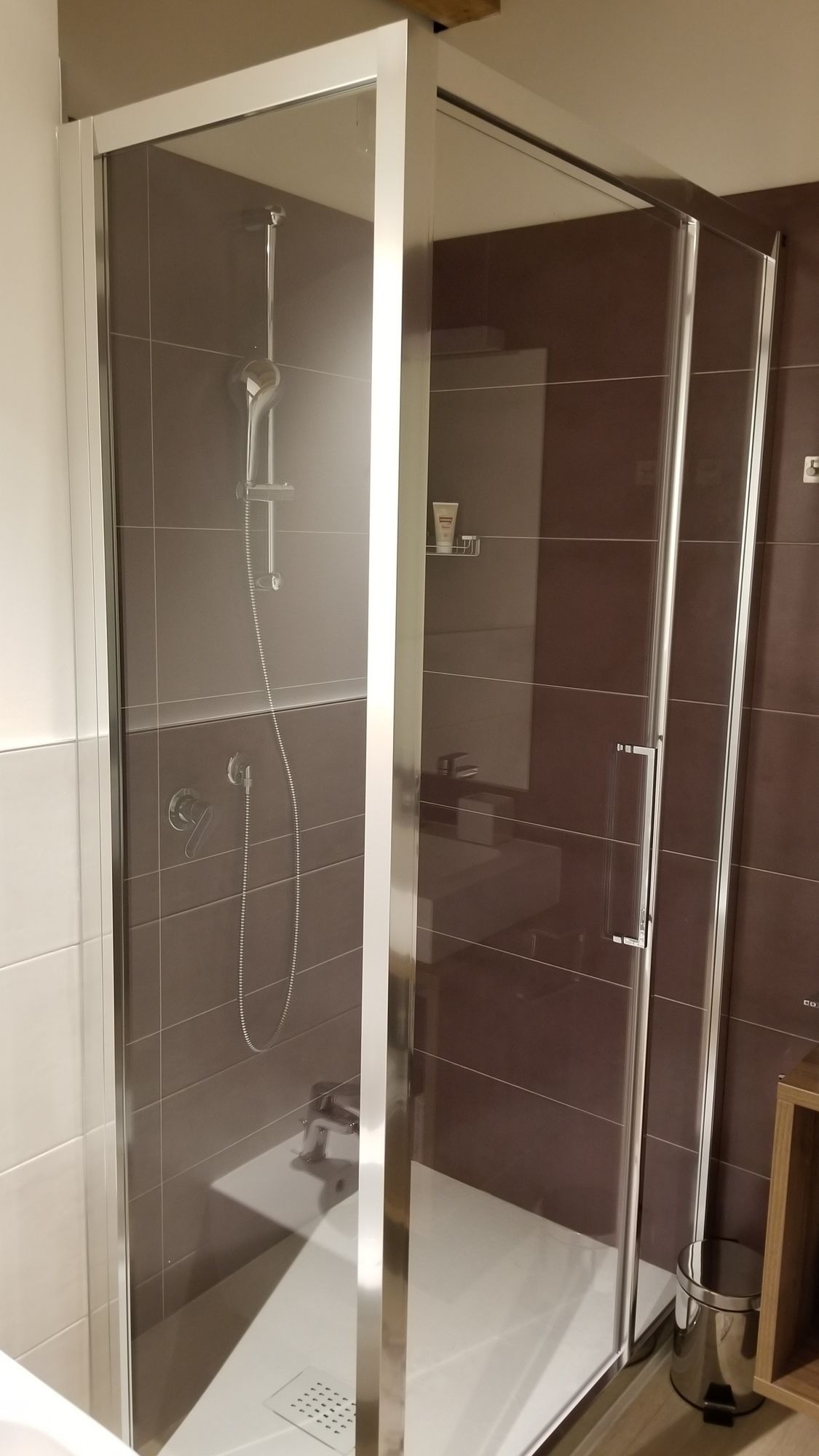 Carrera Home