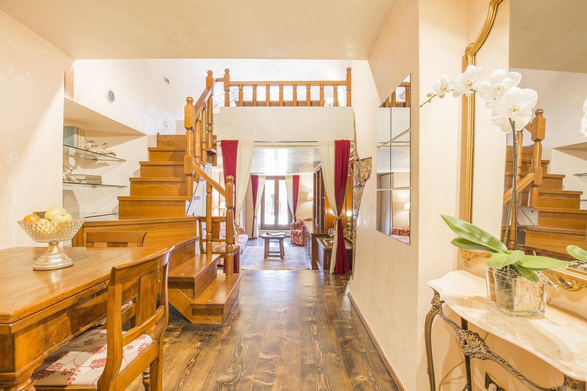 Corte Realdi Suites Piazza Erbe