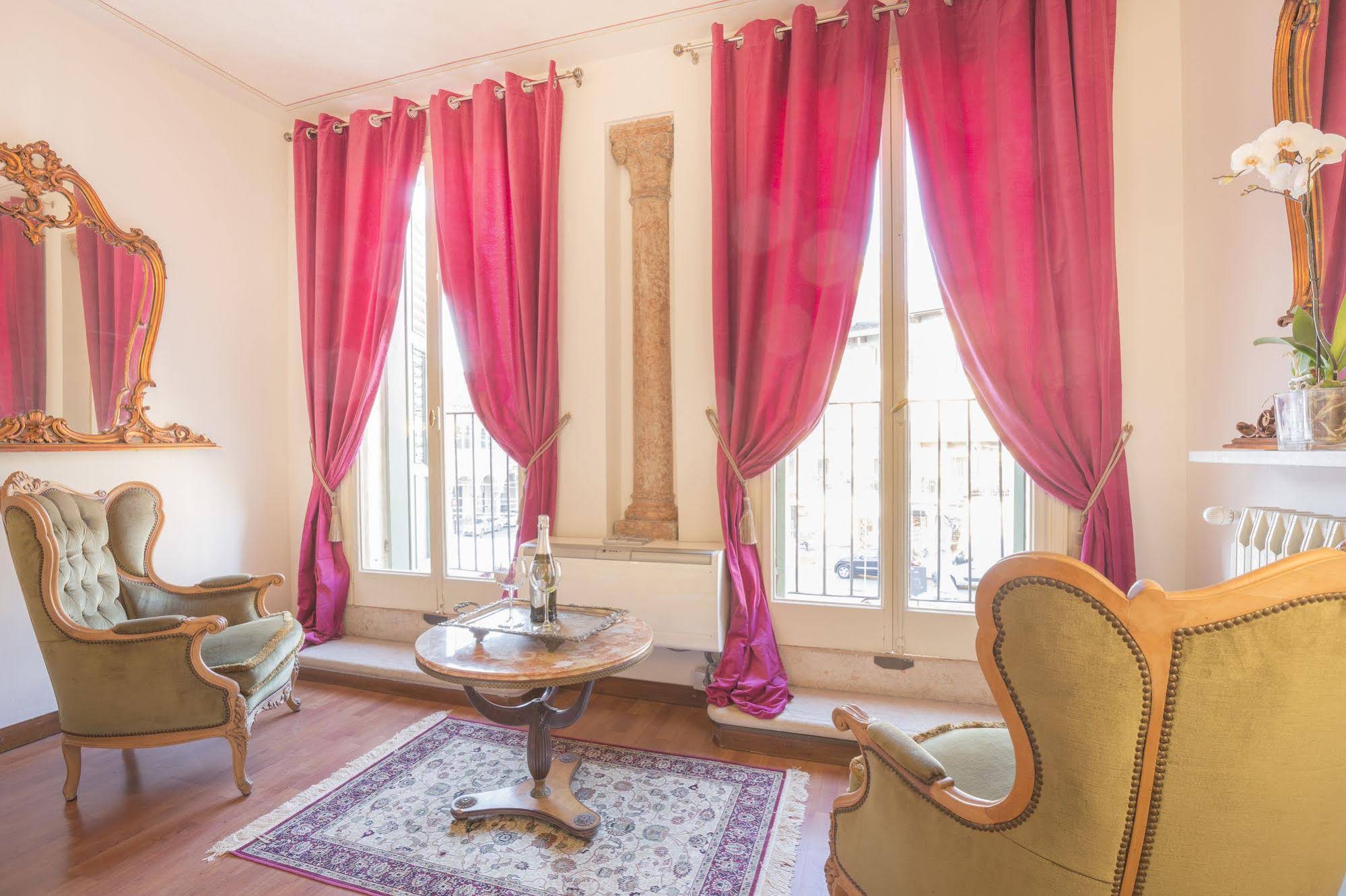 Corte Realdi Suites Piazza Erbe