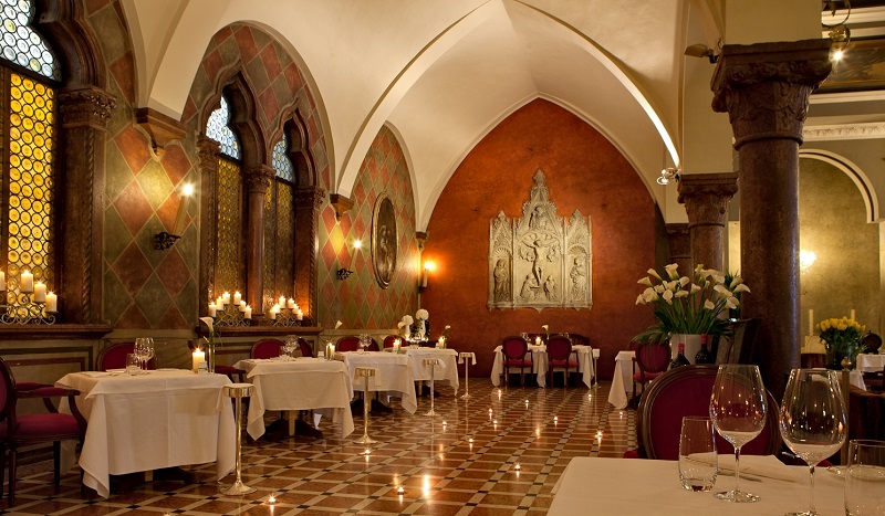 Due Torri Hotel