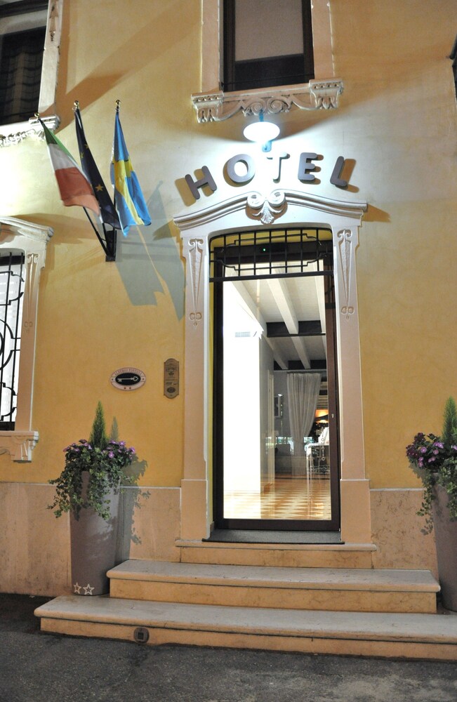 Hotel Fontana