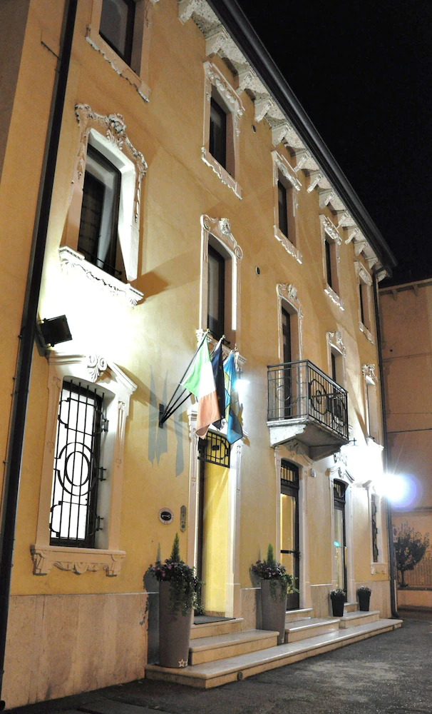 Hotel Fontana