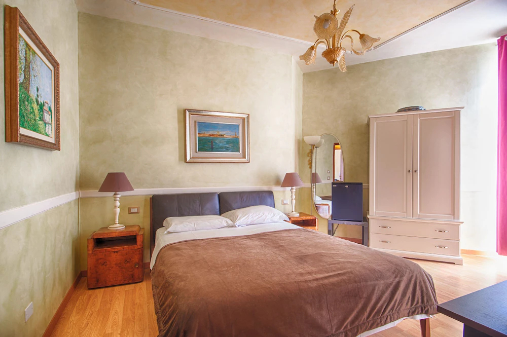 Lady Verona Residence