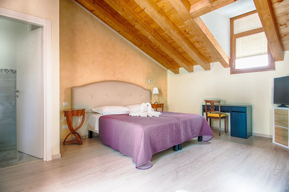 Lady Verona Residence