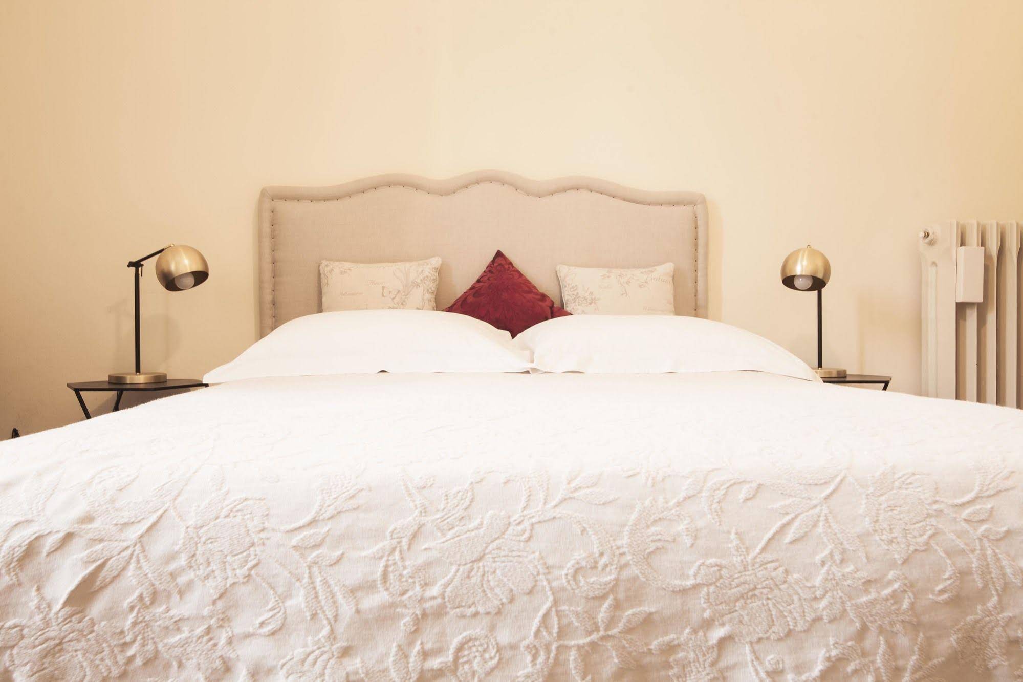 Le Flaneur Bed And Breakfast