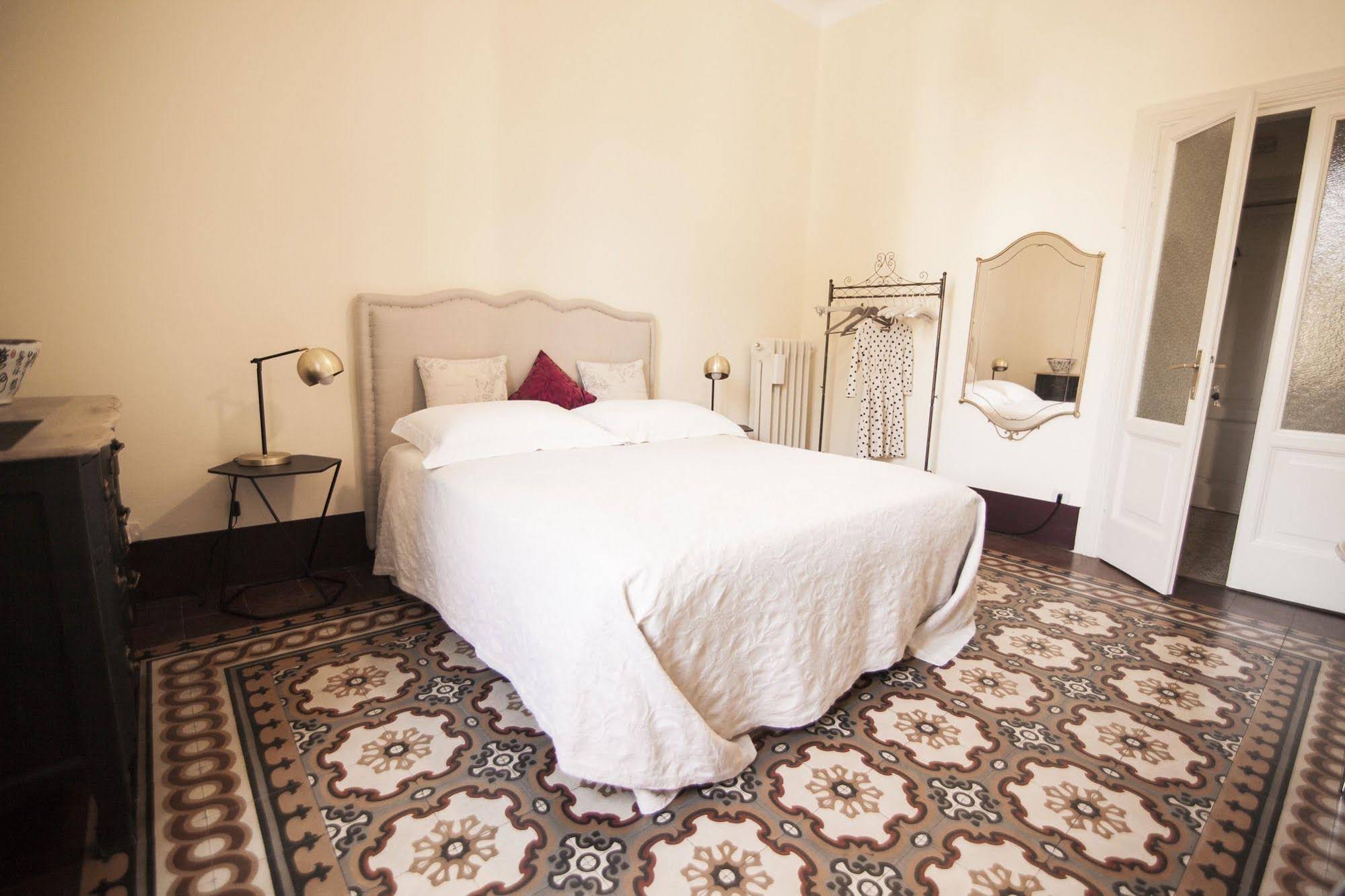 Le Flaneur Bed And Breakfast