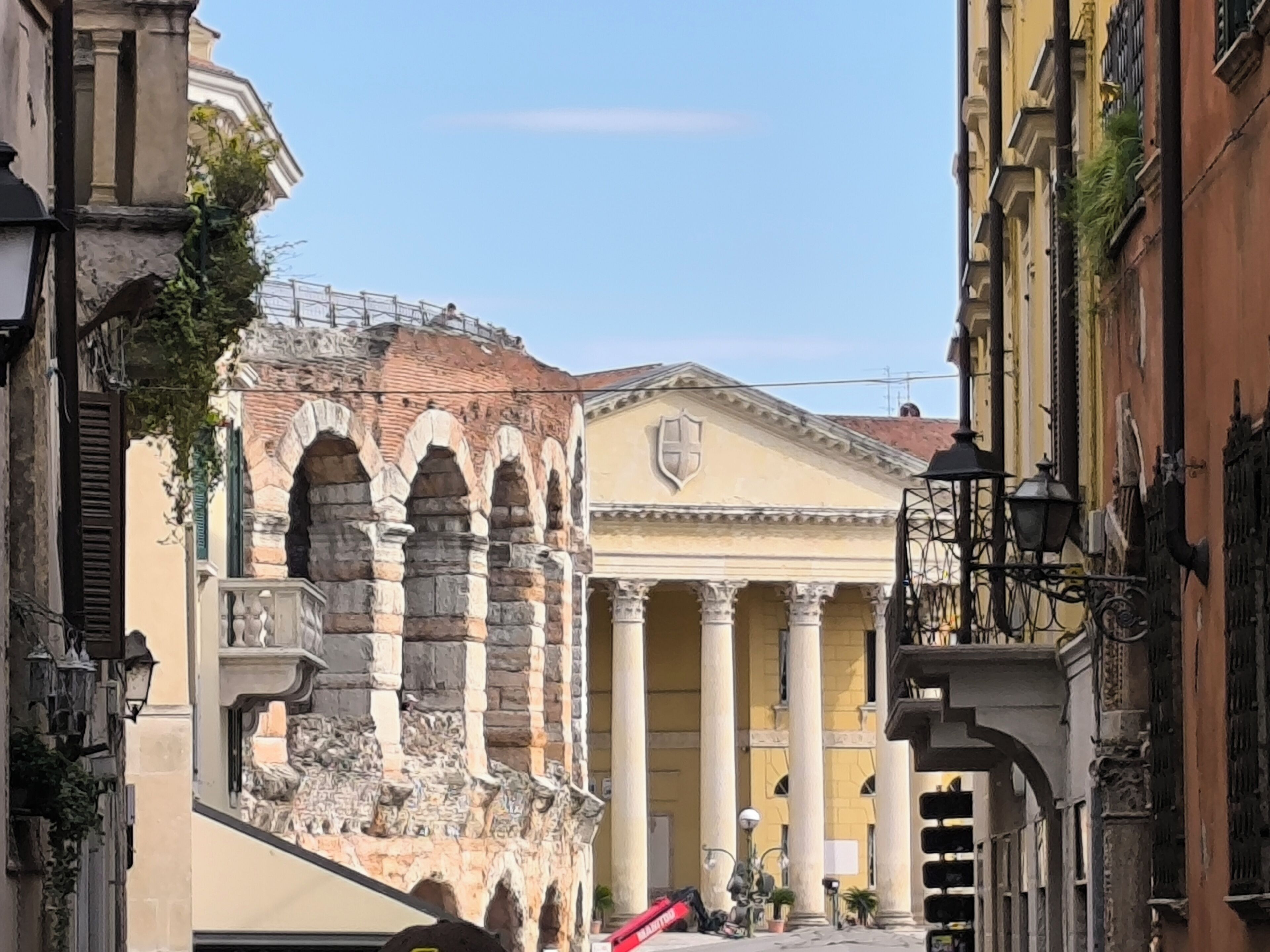 Moxy Verona
