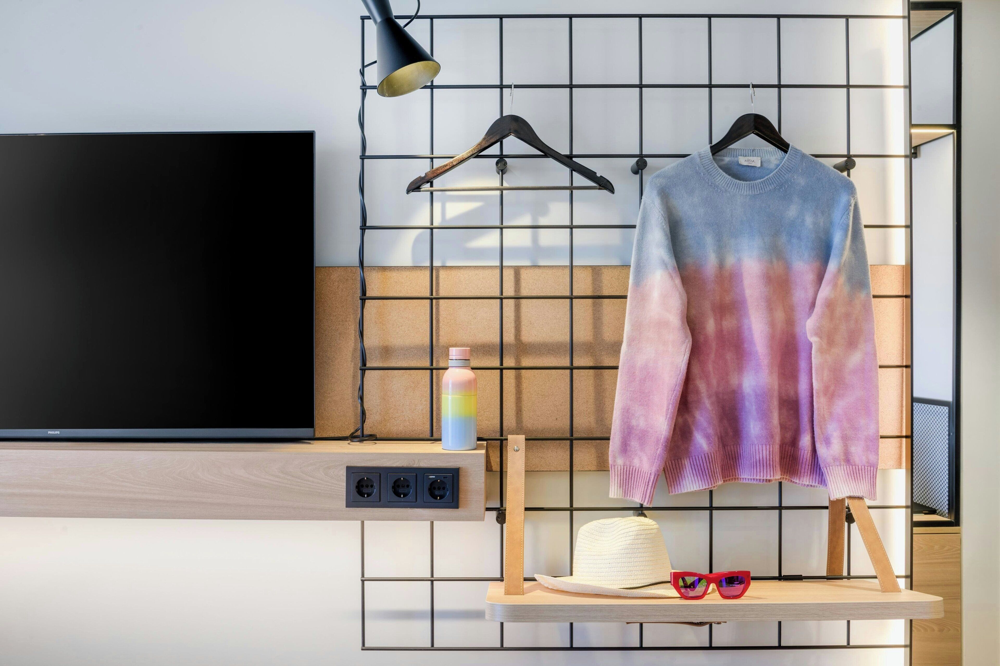 Moxy Verona