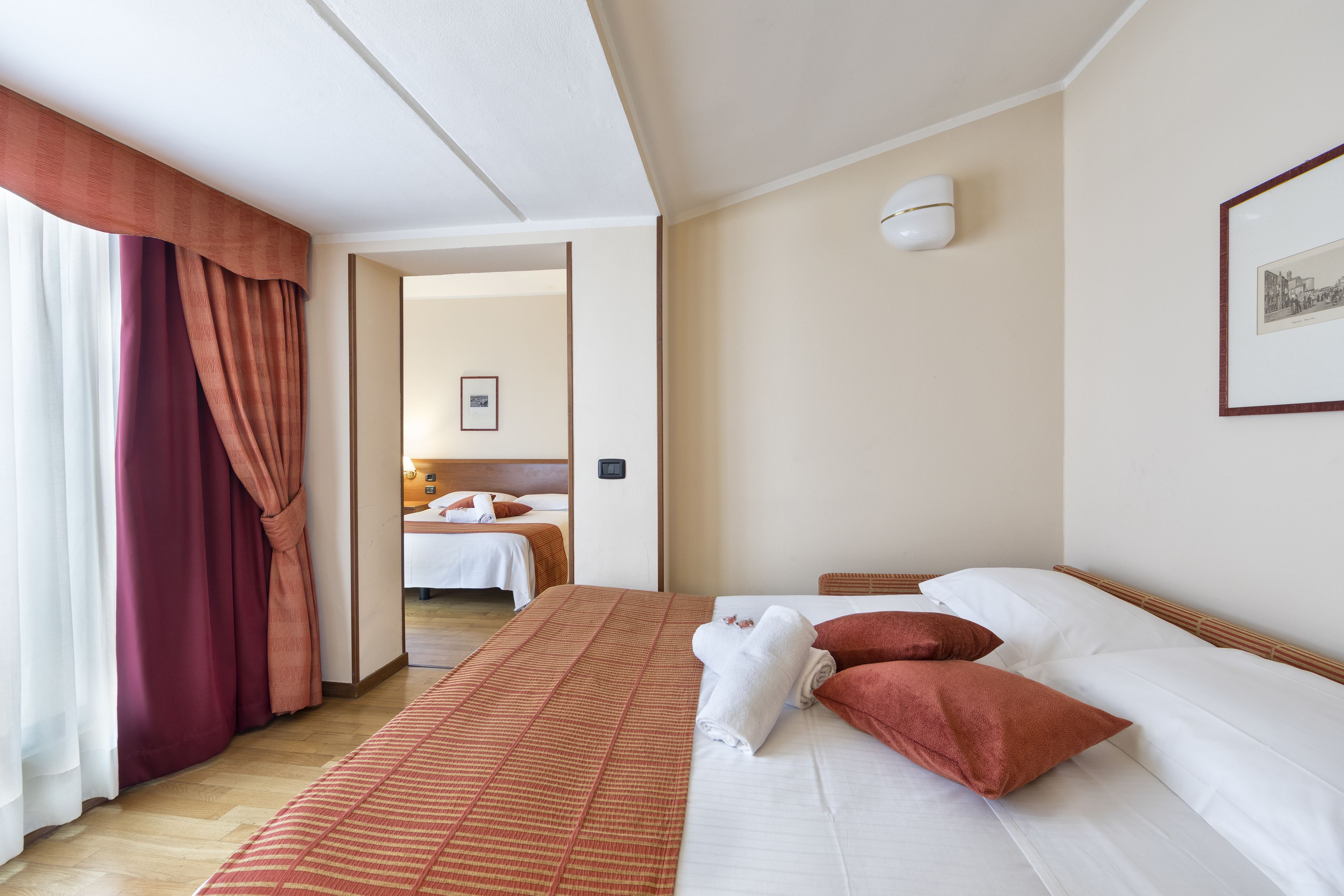 Muraless Art Hotel