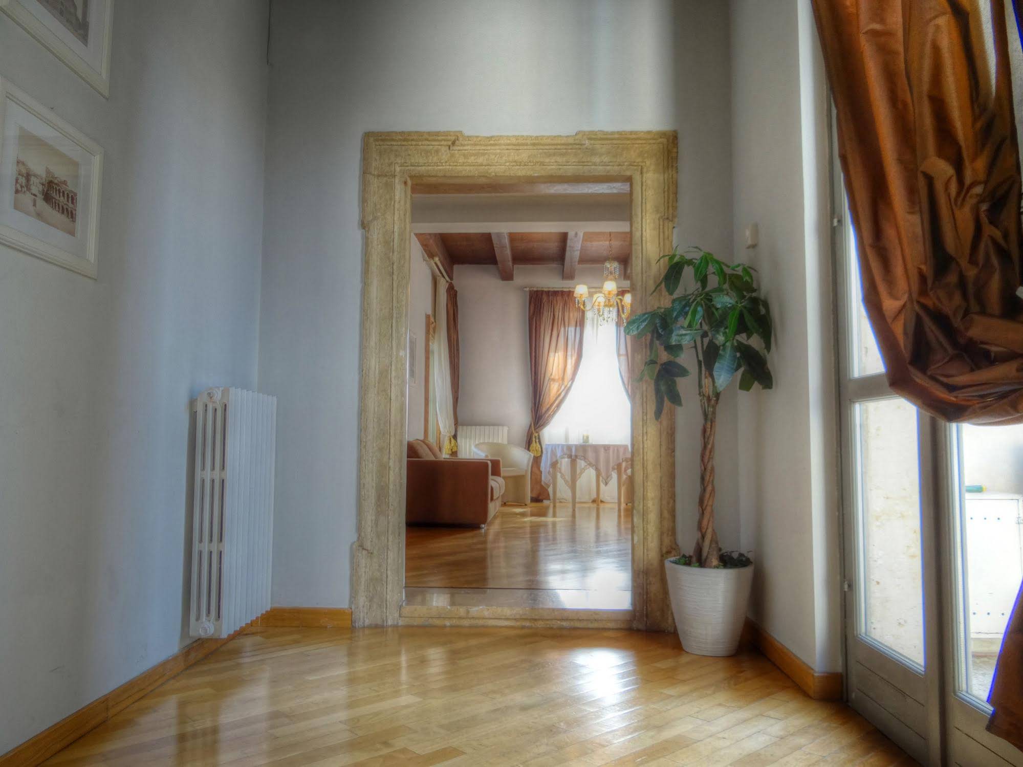 Palazzo Maffei