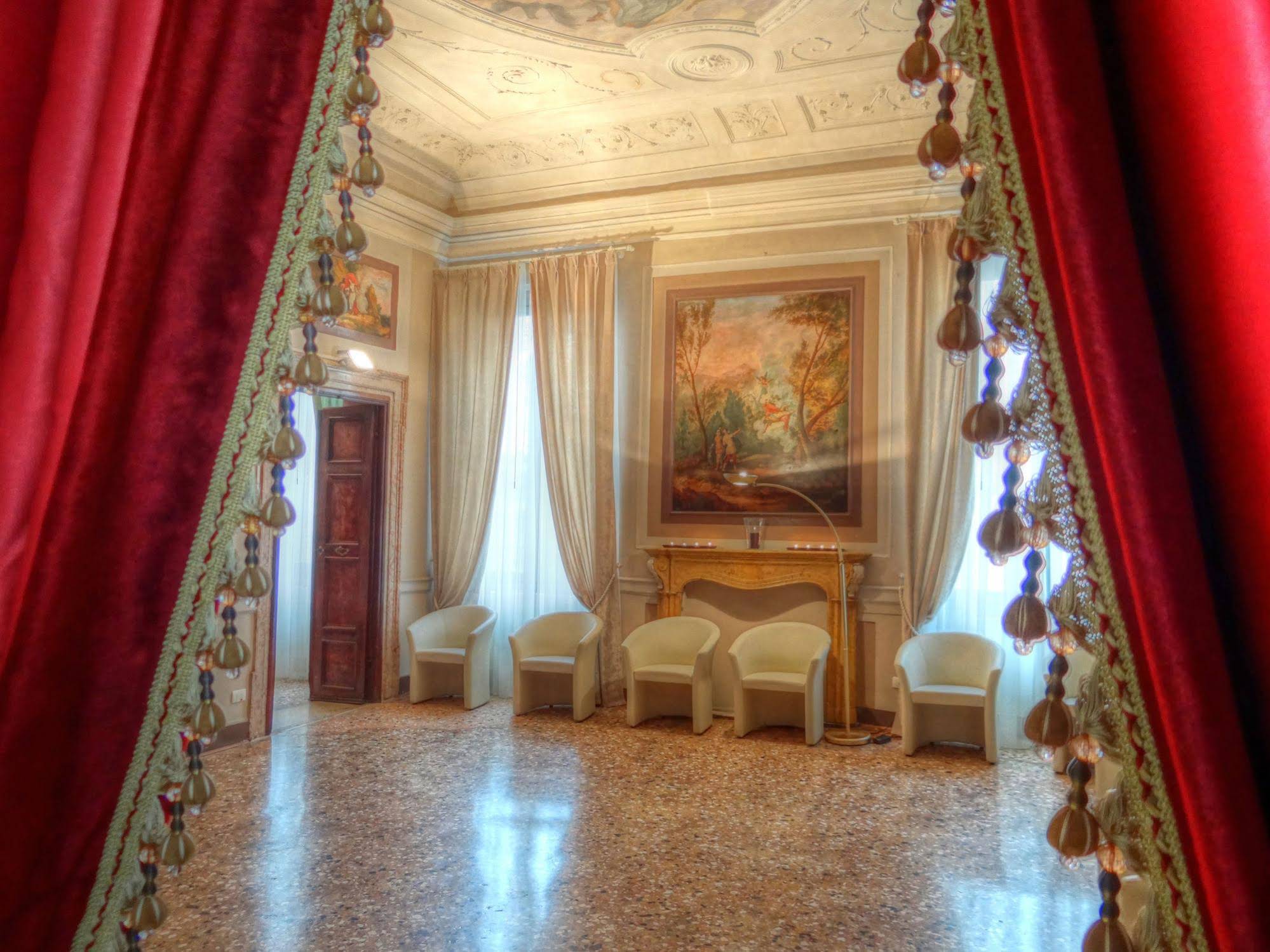 Palazzo Maffei