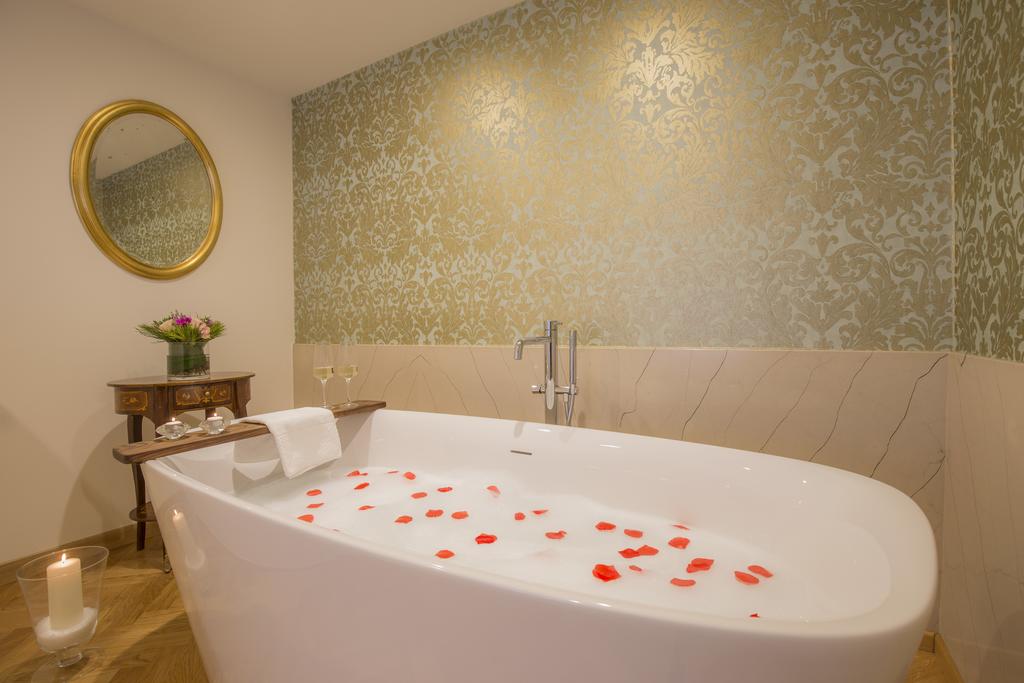 Palazzo Monga Boutique Guesthouse