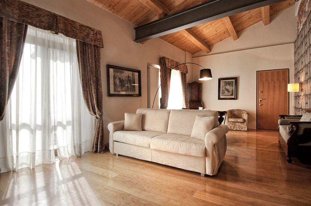 Residenza Giuseppe Verdi - Guest House