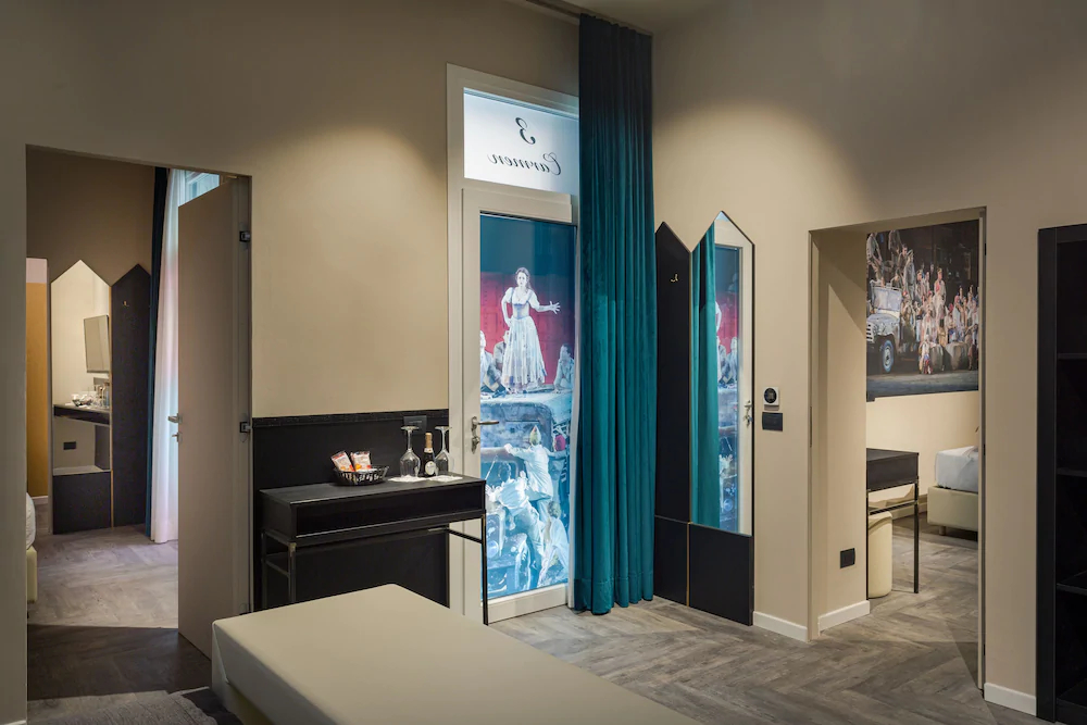 Theatrum Rooms And Apartments