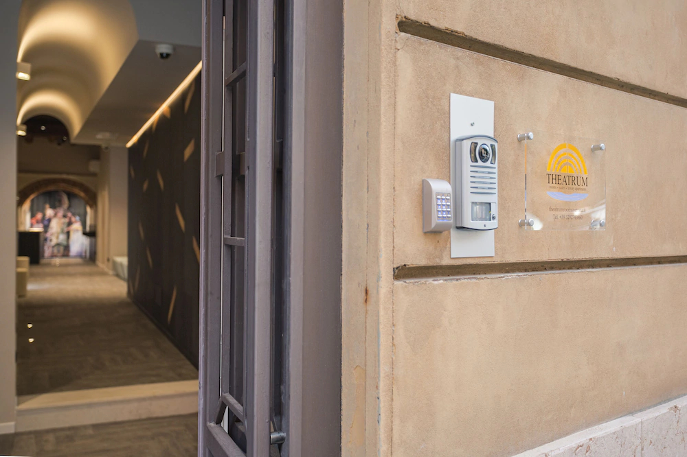 Theatrum Rooms And Apartments