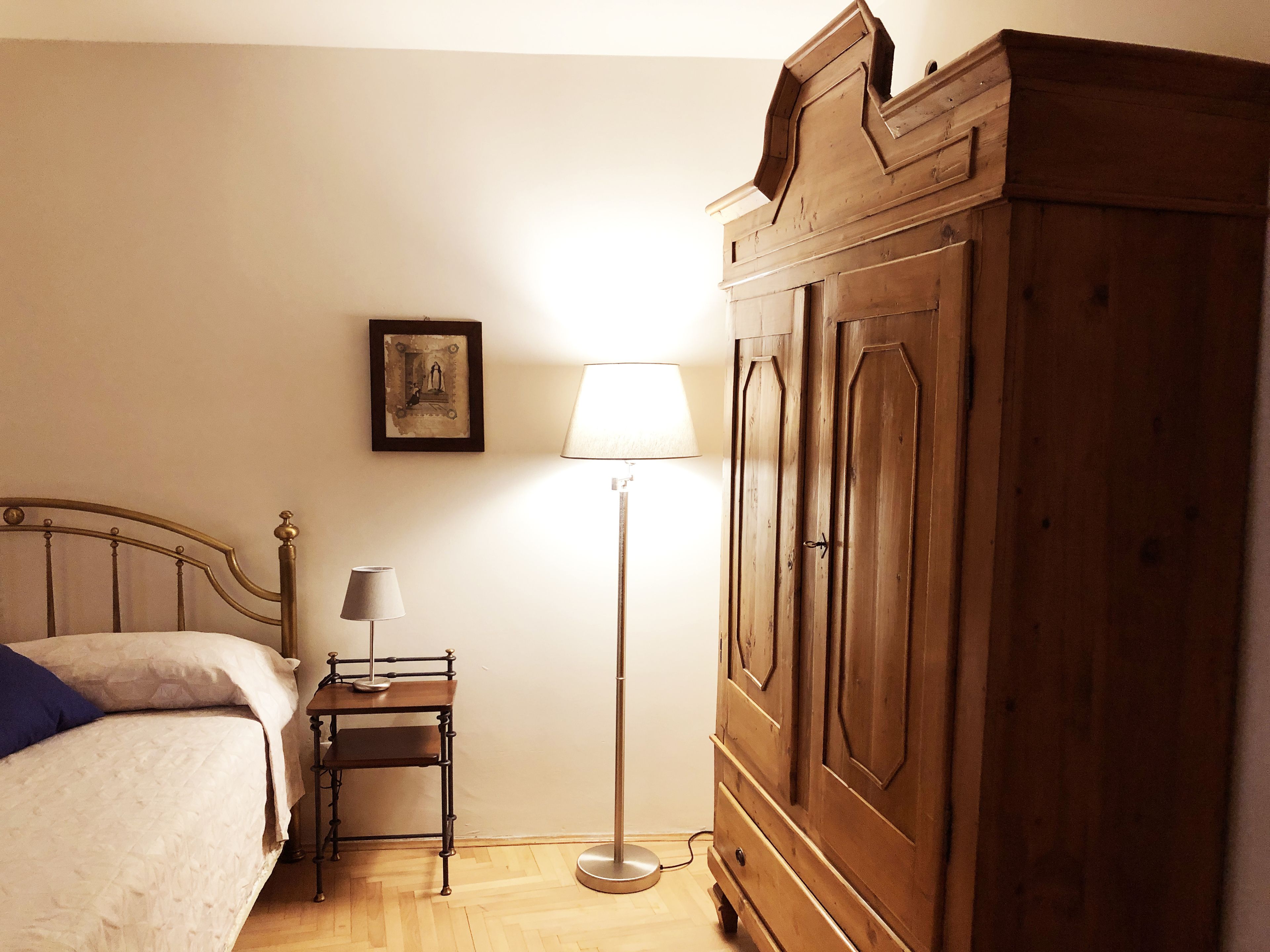 Verona Centre Rooms Verona Walls
