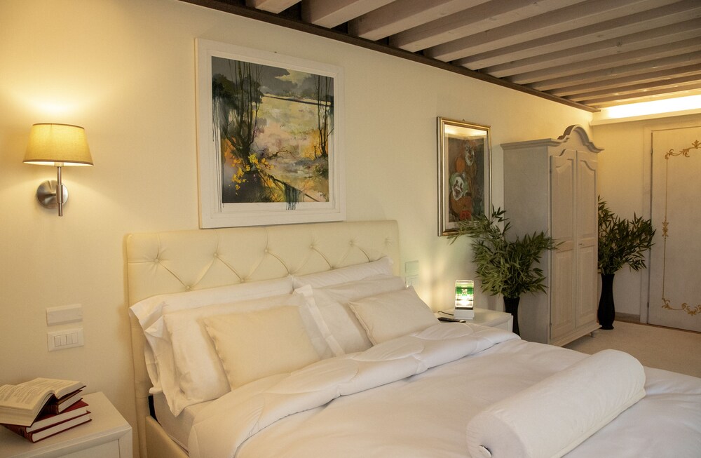 Villa Cornaro Tourist Suites