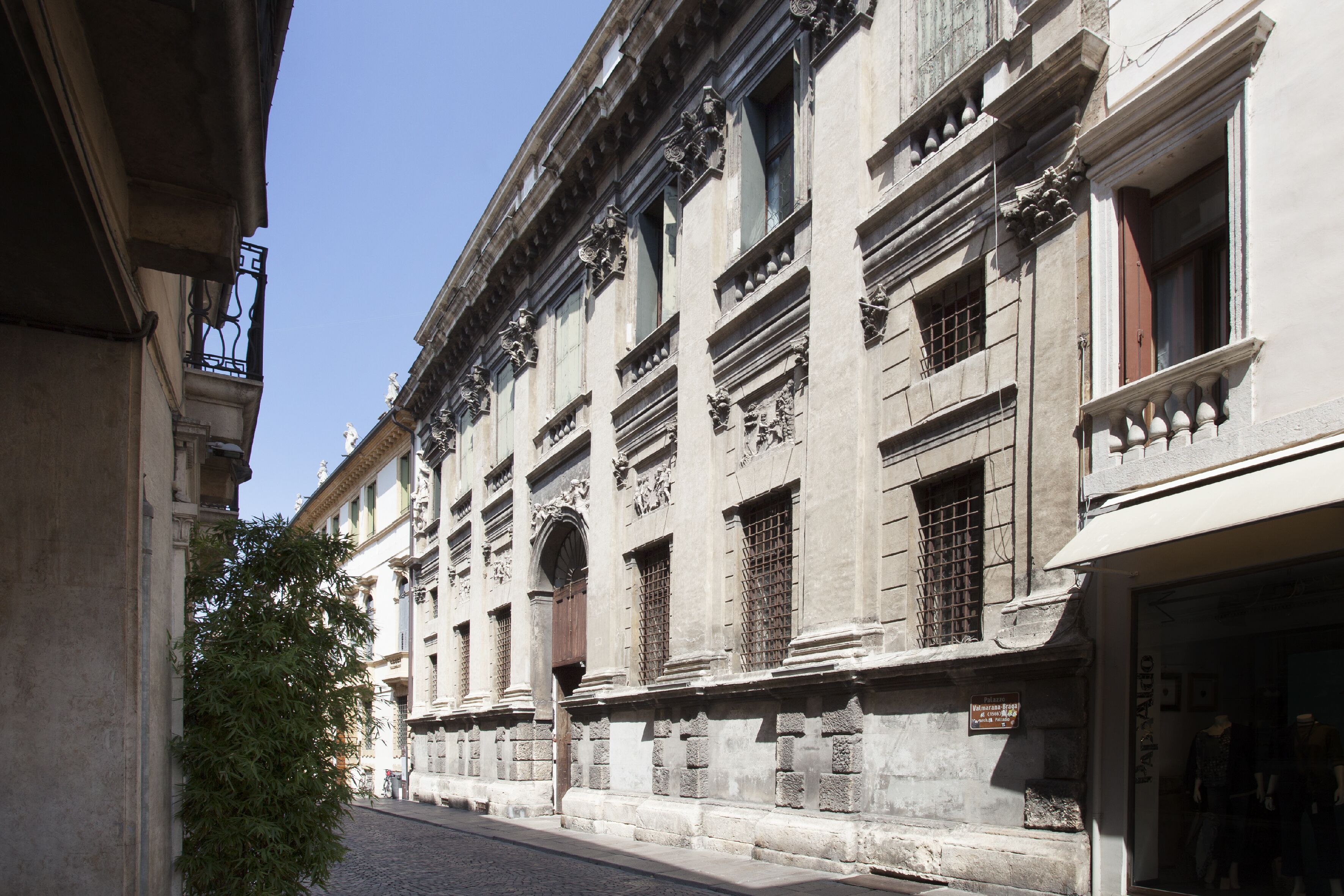 Palazzo Valmarana Braga