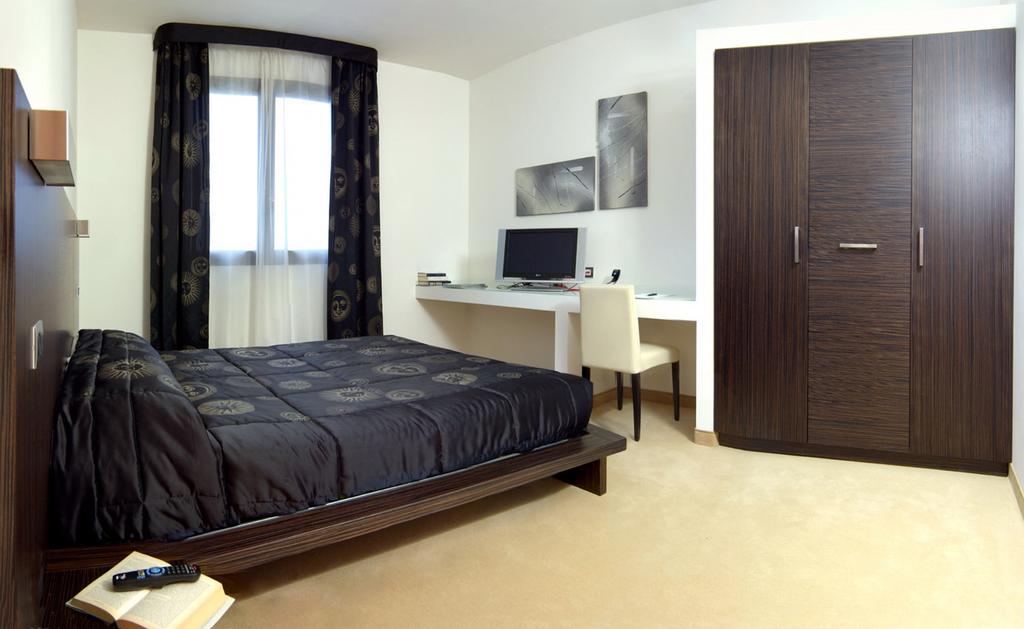 Matrix Hotel & Residence