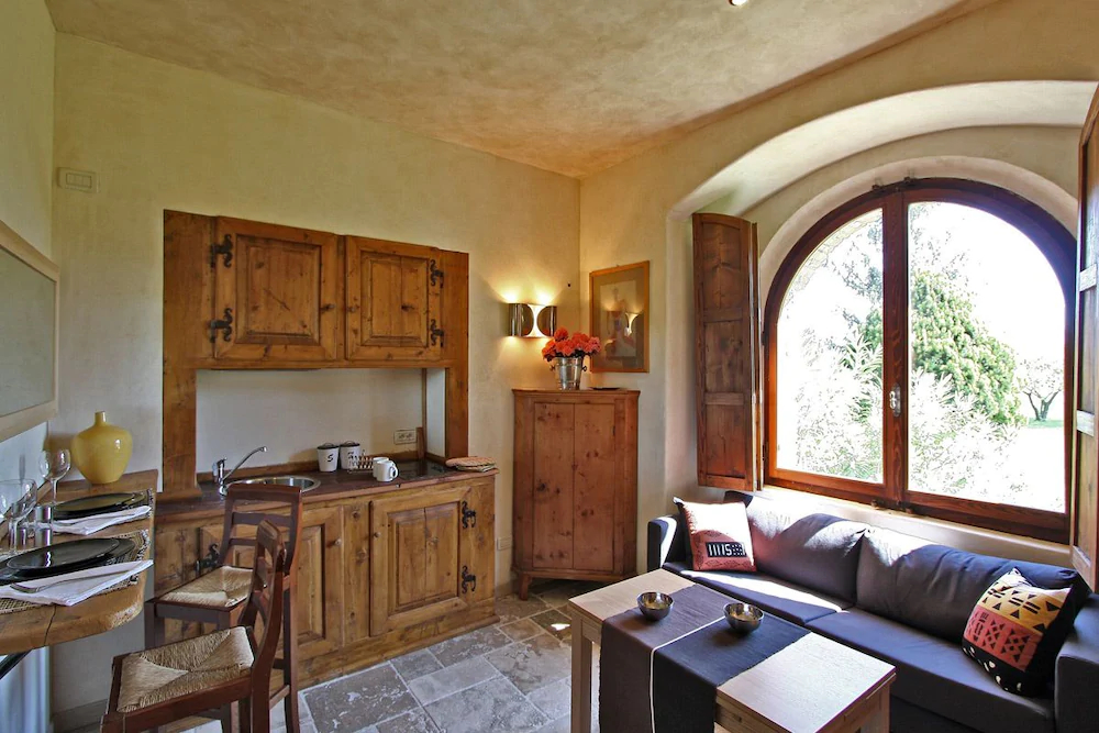 Castrum Di Serravalle