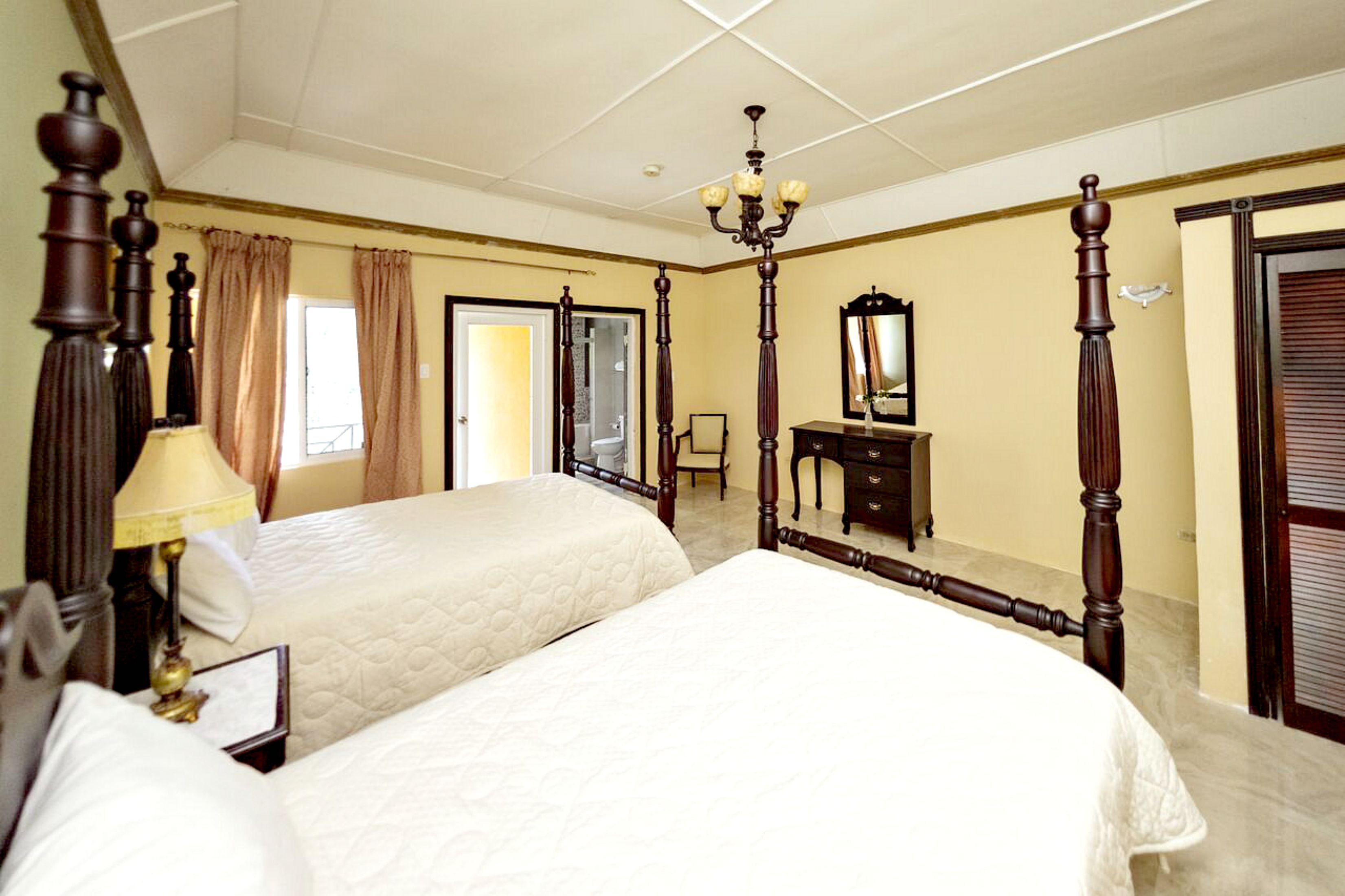 Star Light Chalet and Health Spa