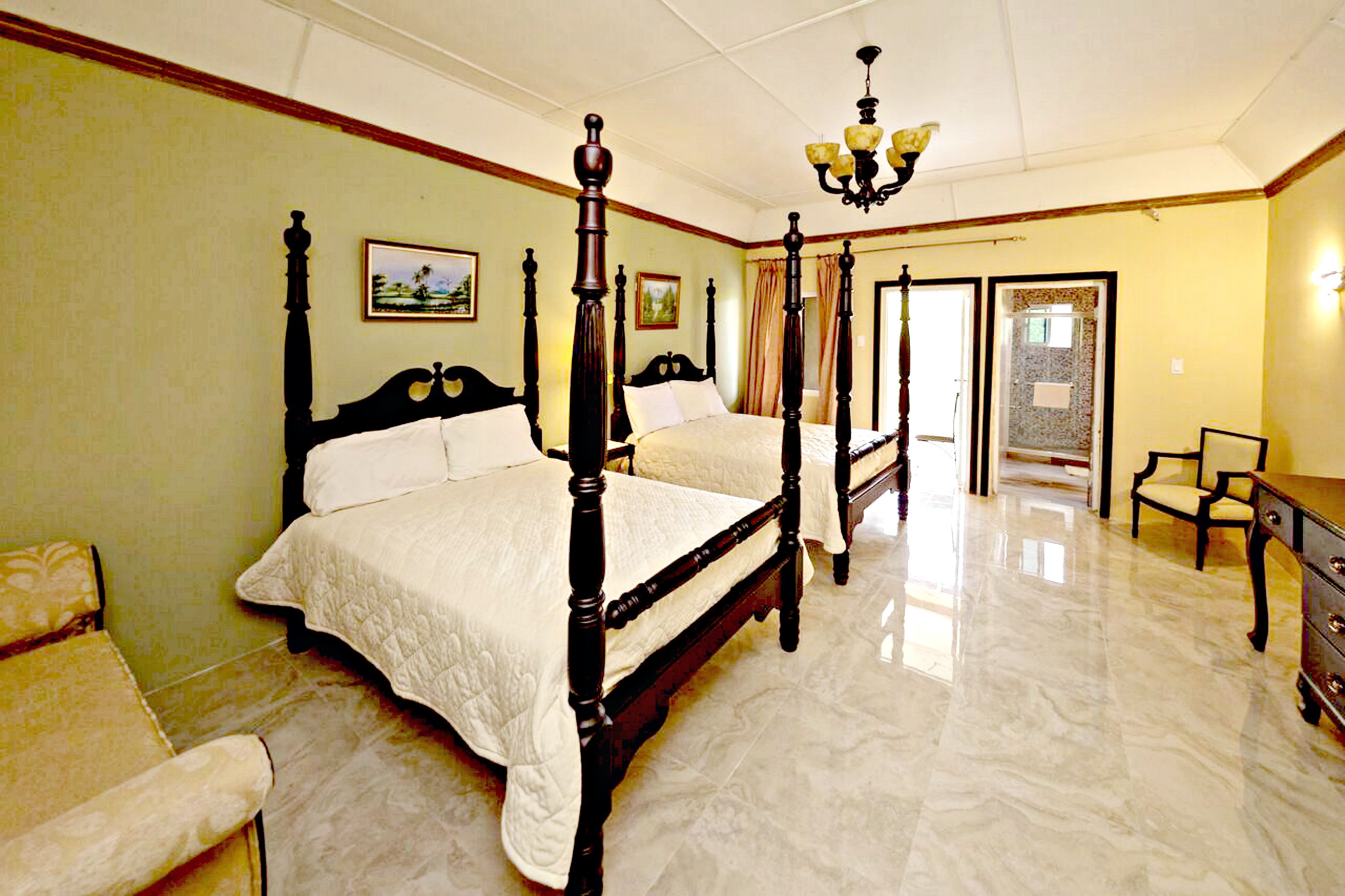 Star Light Chalet and Health Spa