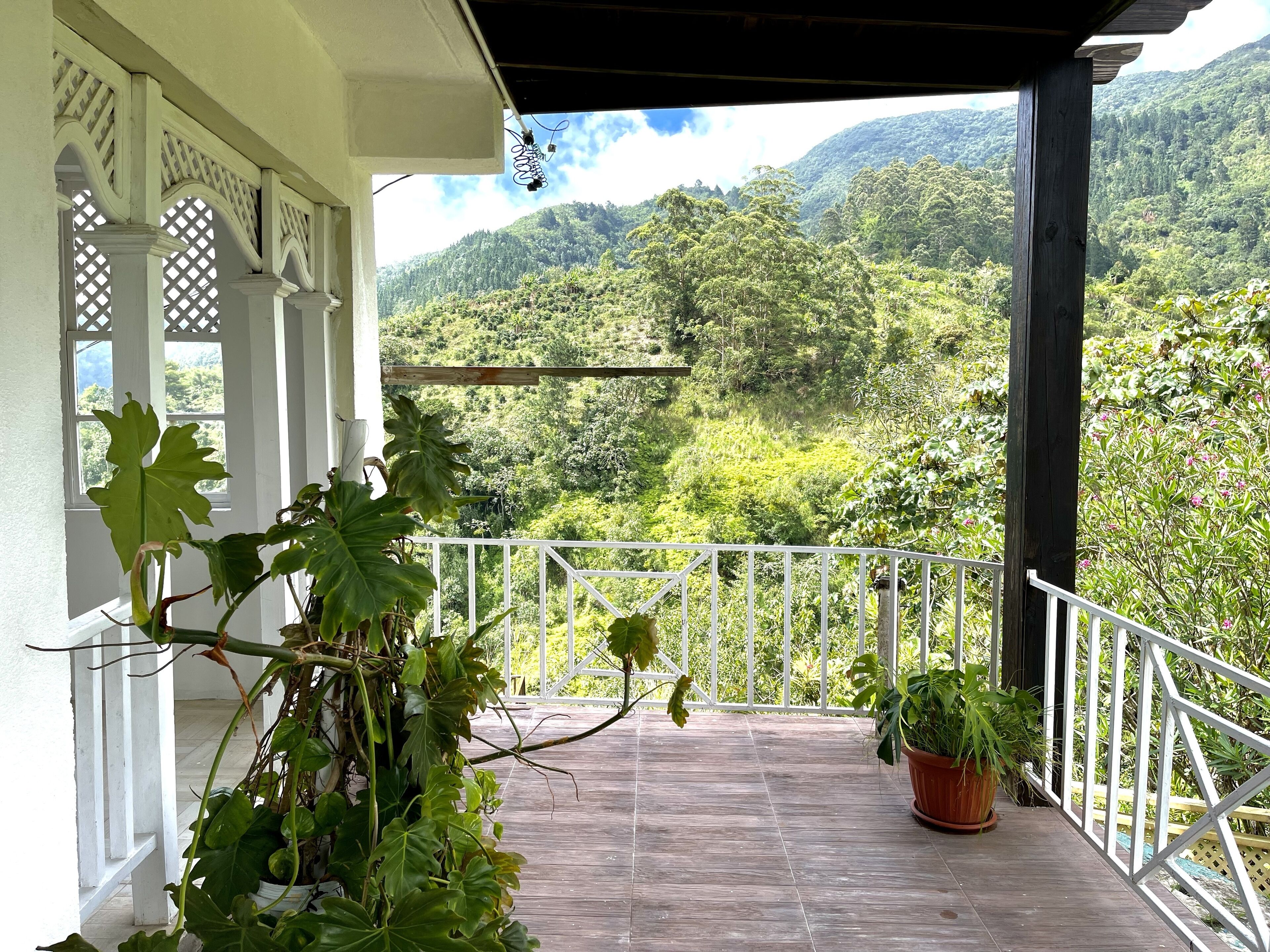 Star Light Chalet and Health Spa