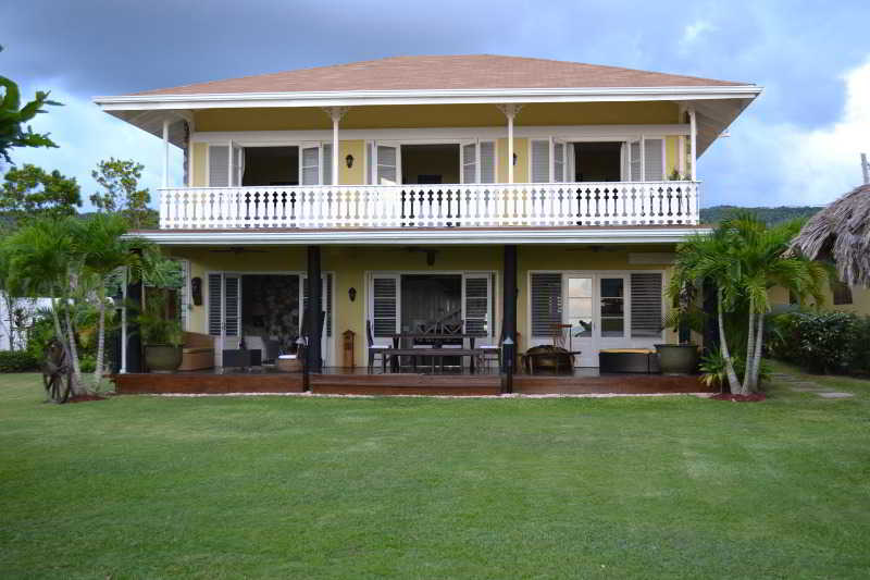 Golden Cove Villas