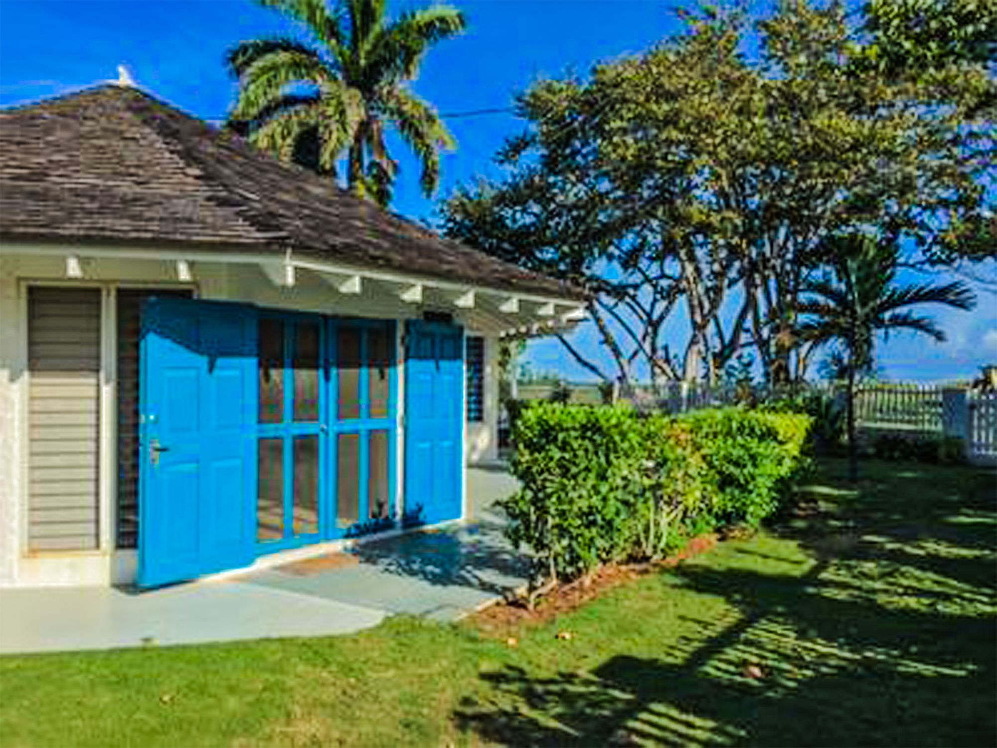 Villa Island Breeze