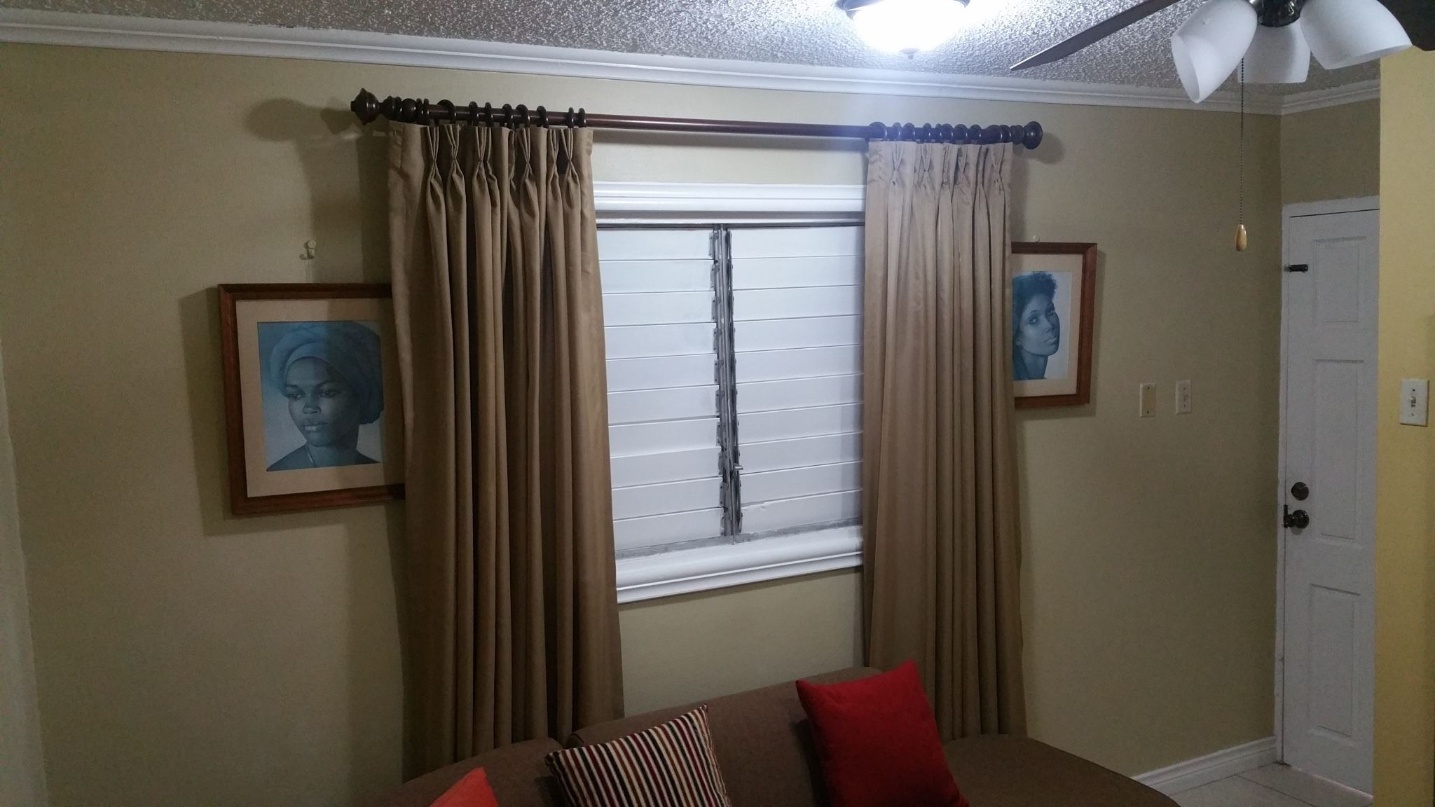 Oaklands Apartment Complex
