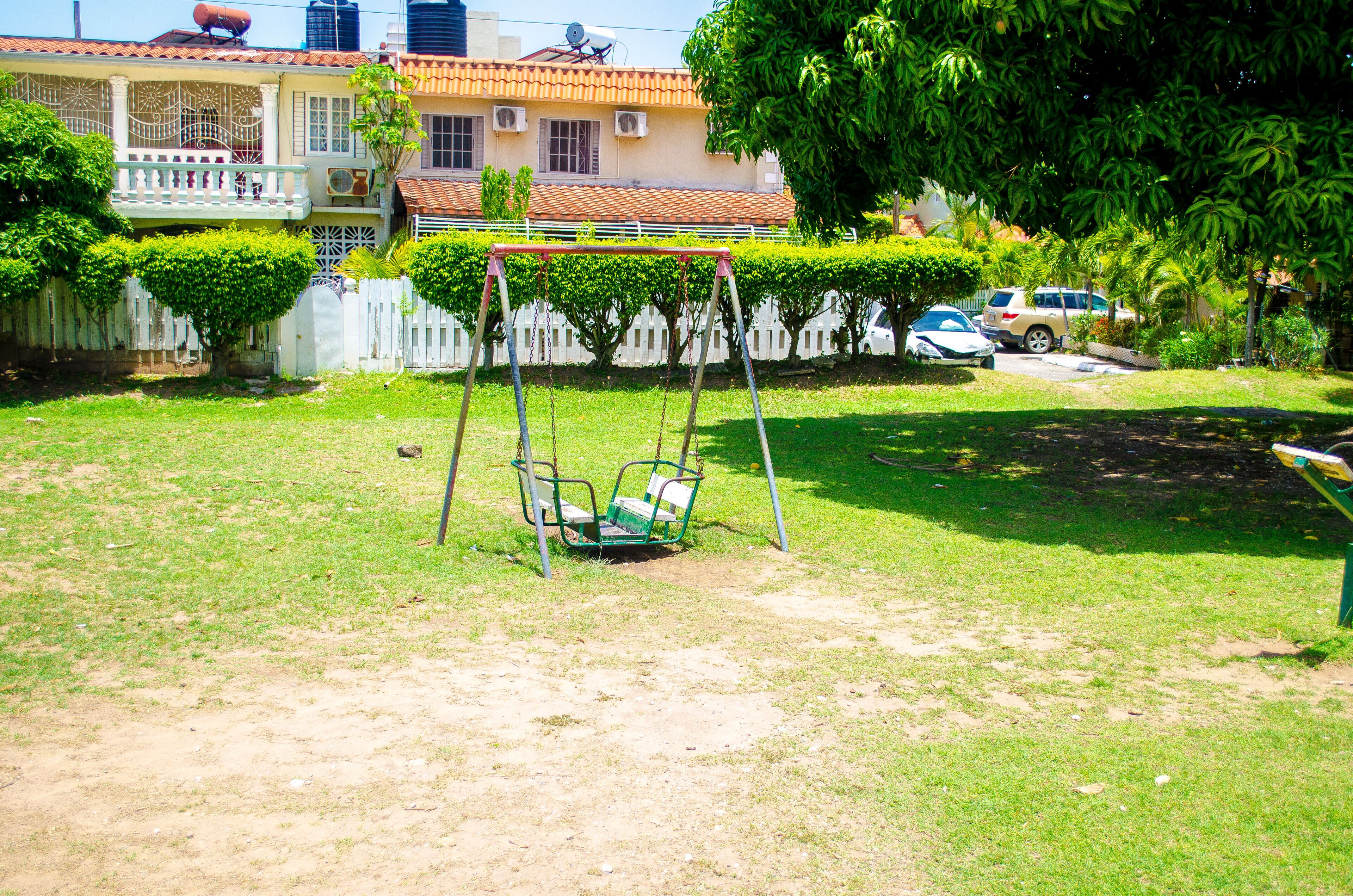 Oaklands Apartment Complex