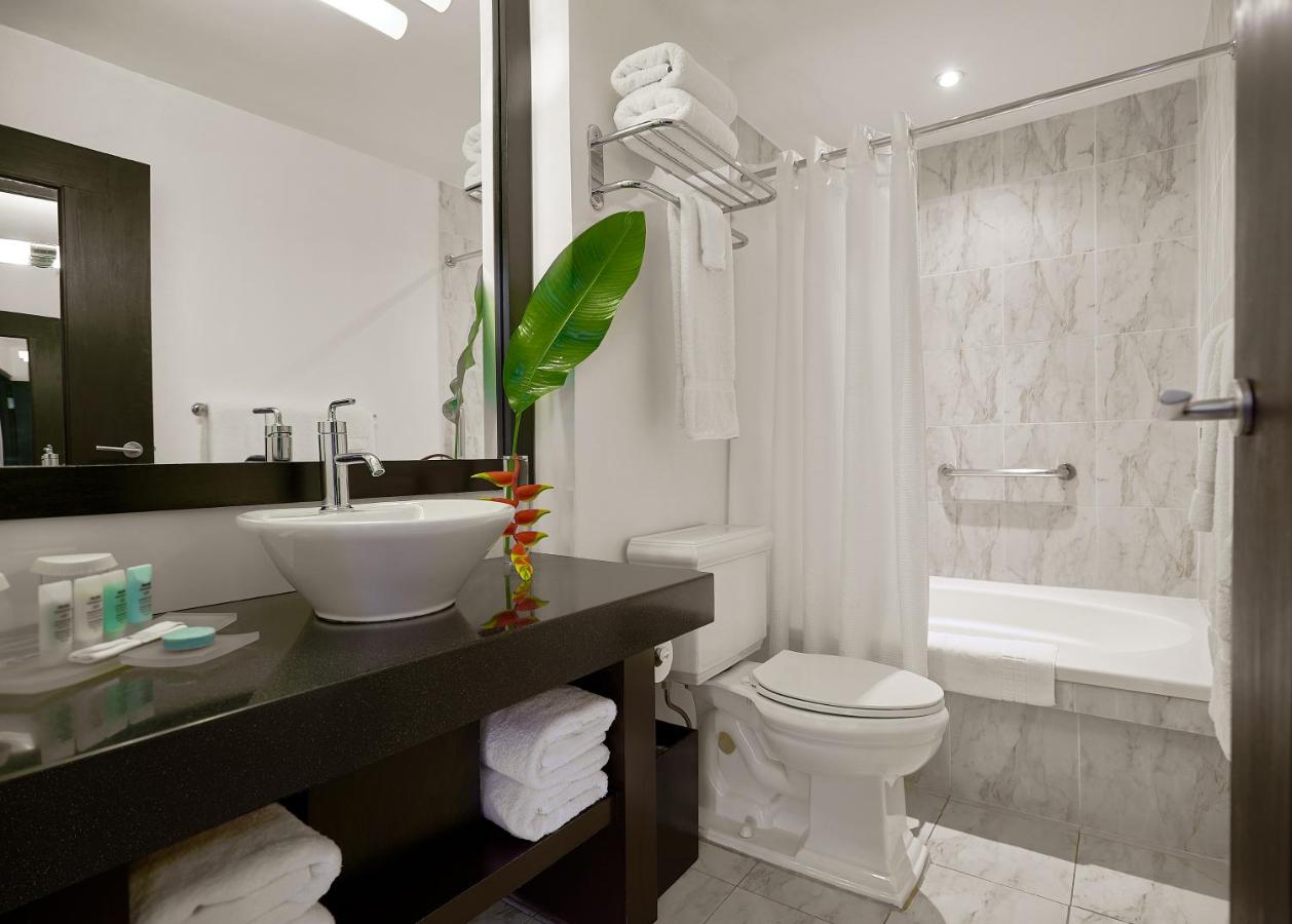 S Hotel Kingston